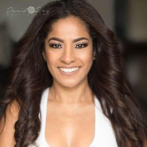 Meet your Posher, Zaida